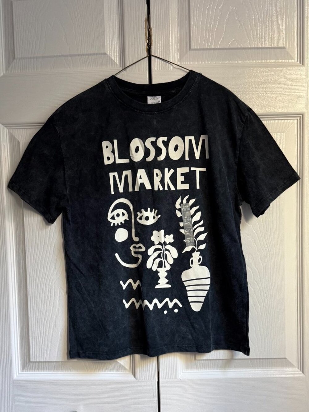 Graphic black T-shirt
